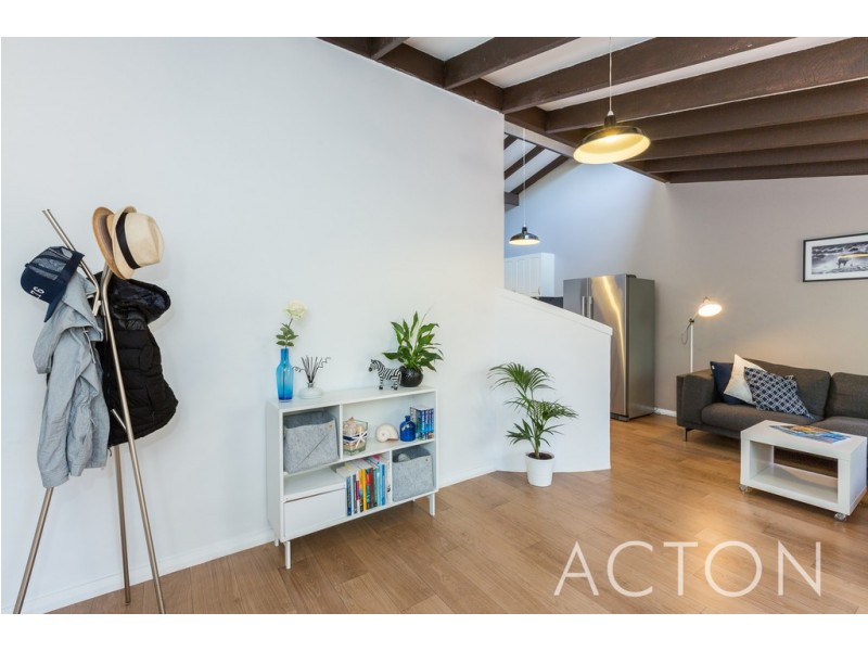 9/31 Waterloo Street, Joondanna WA 6060