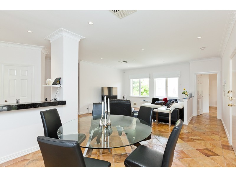 2/14 Tareena Street, Nedlands WA 6009