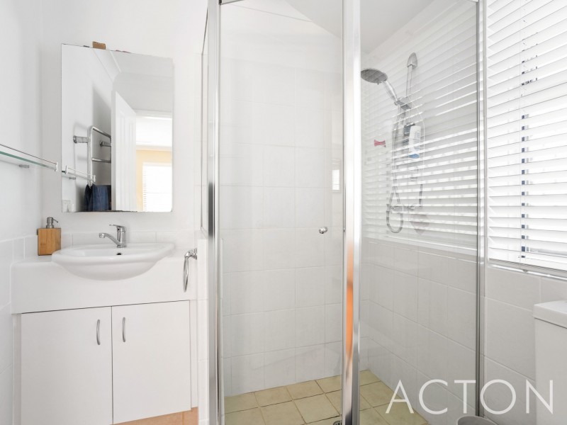 9 Bryne Place, Leeming WA 6149