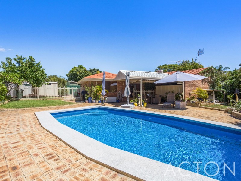 9 Bryne Place, Leeming WA 6149