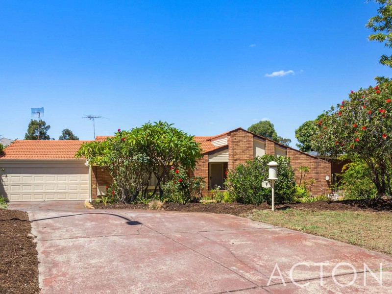 9 Bryne Place, Leeming WA 6149