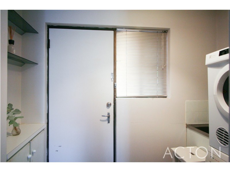 7/38 John Street, North Fremantle WA 6159