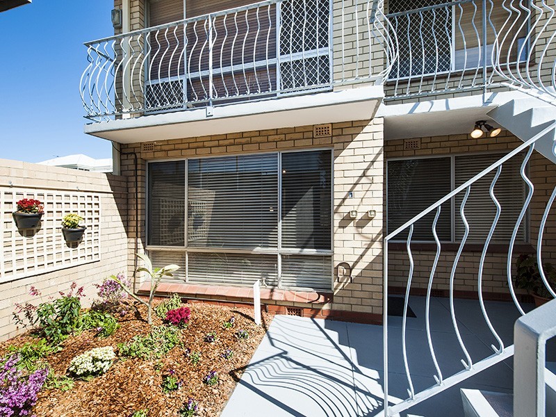 1/14 Fairlight Street, Mosman Park WA 6012