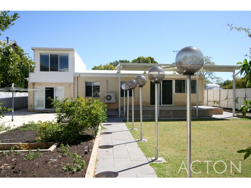 68 Philip Road, Dalkeith WA 6009