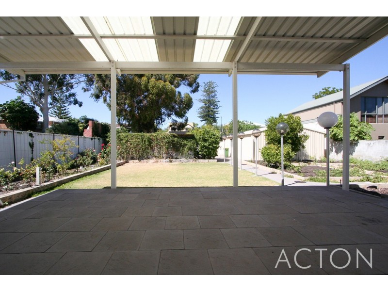 68 Philip Road, Dalkeith WA 6009