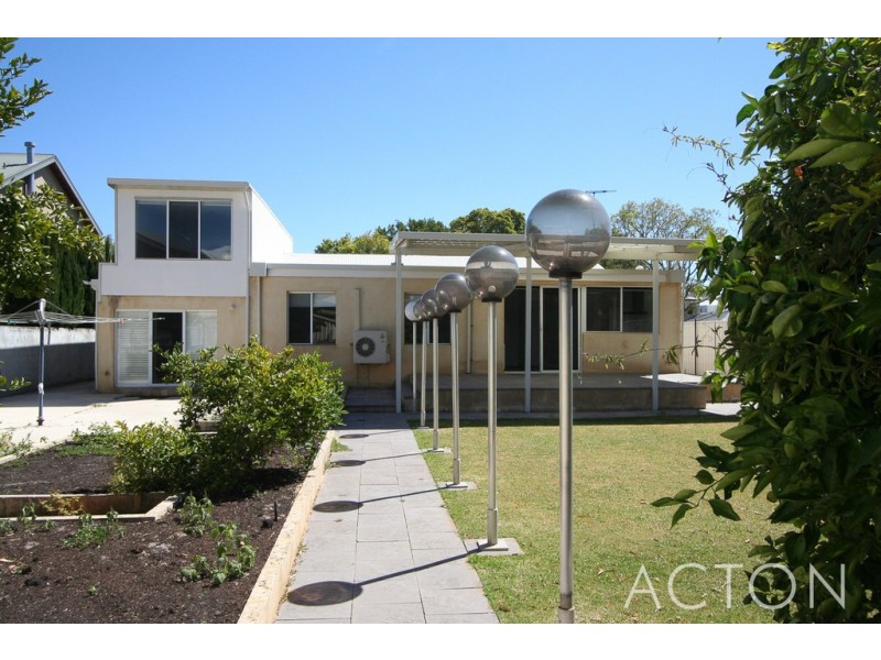 68 Philip Road, Dalkeith WA 6009