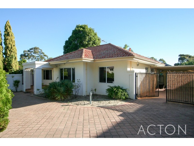 33 COLIN STREET, Dalkeith WA 6009