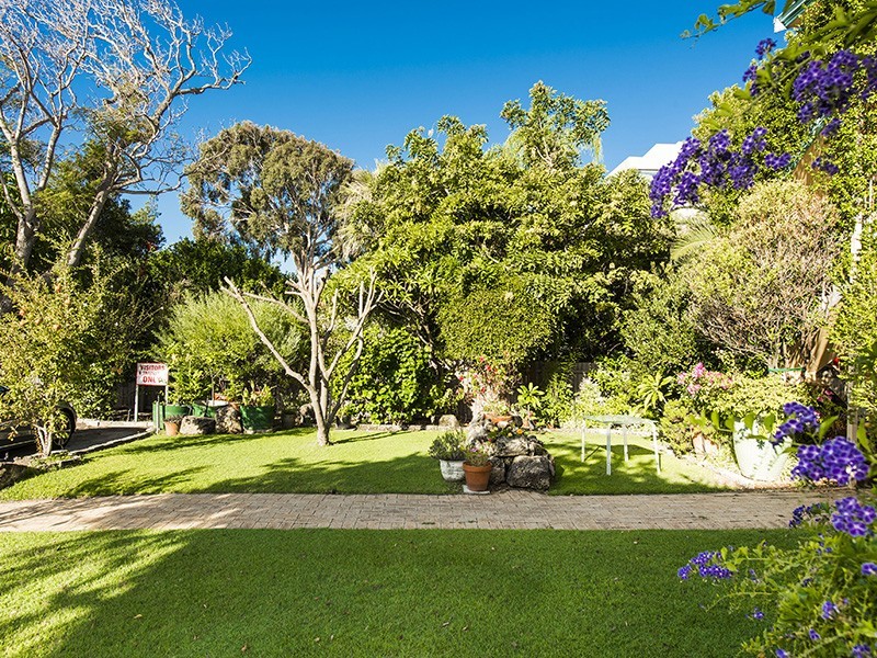 1/7 Victoria Avenue, Claremont WA 6010