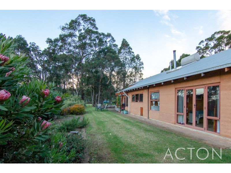 262 Karri Hill Road, Crowea WA 6258