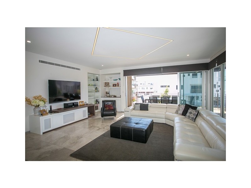 5 Destiny Lane, Floreat WA 6014