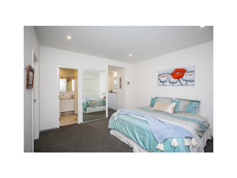 5 Destiny Lane, Floreat WA 6014