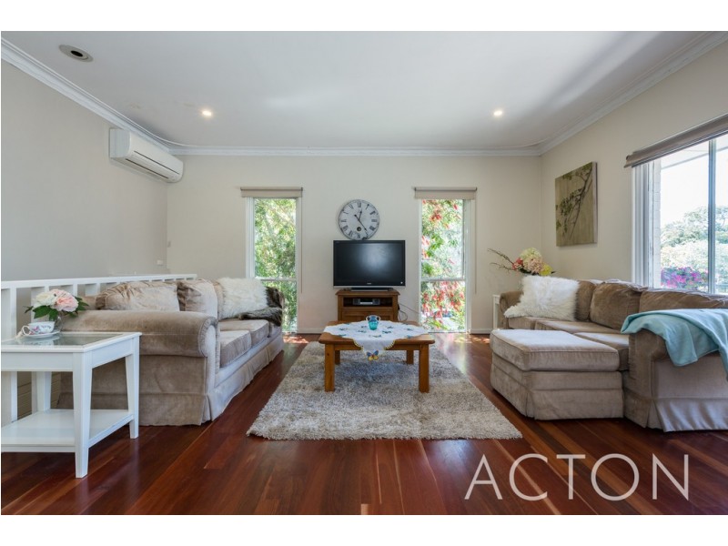 25 Dover Crescent, Wembley Downs WA 6019