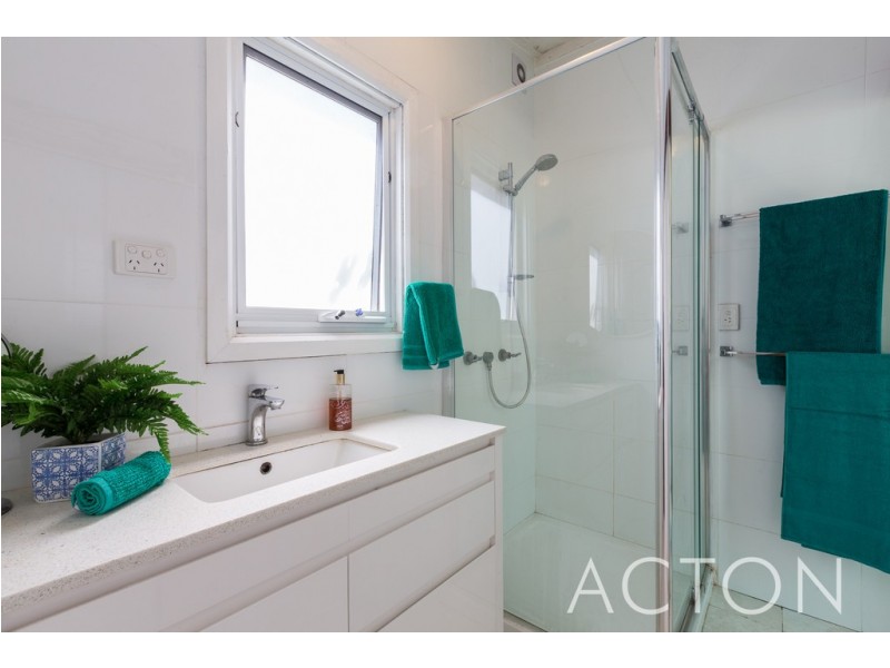 25 Dover Crescent, Wembley Downs WA 6019