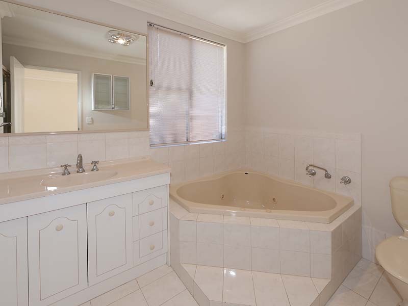 26 NANDINA AVENUE, Mount Claremont WA 6010