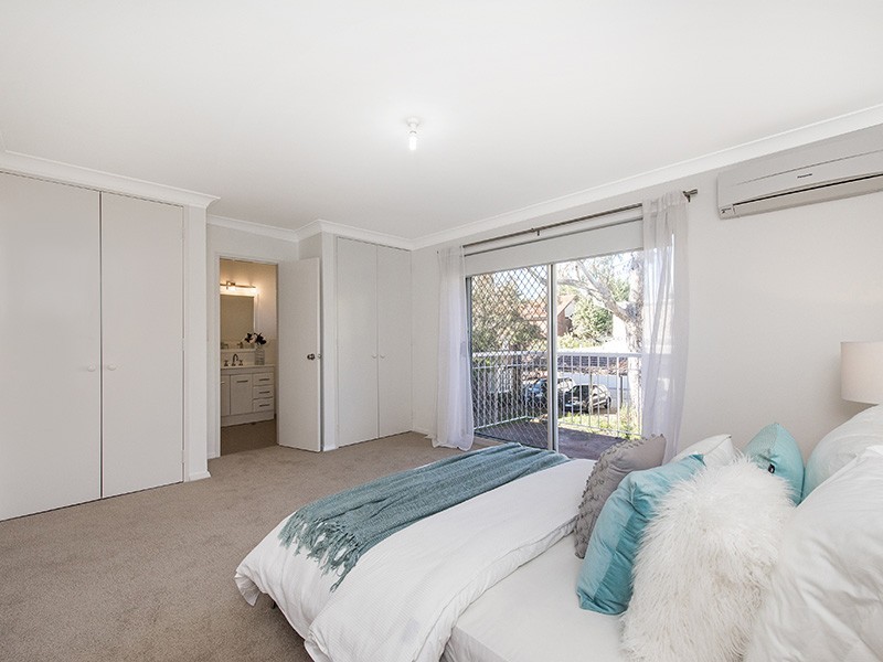 8/36 Megalong Street, Nedlands WA 6009