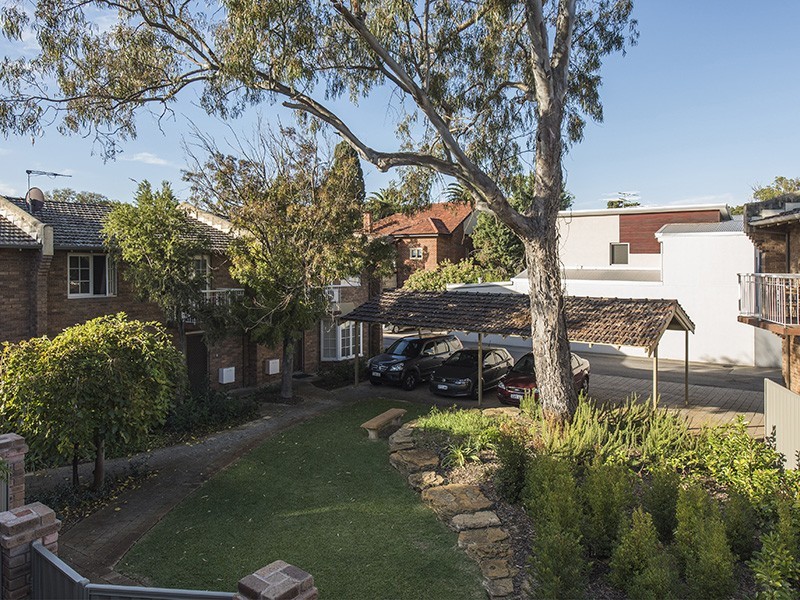 8/36 Megalong Street, Nedlands WA 6009