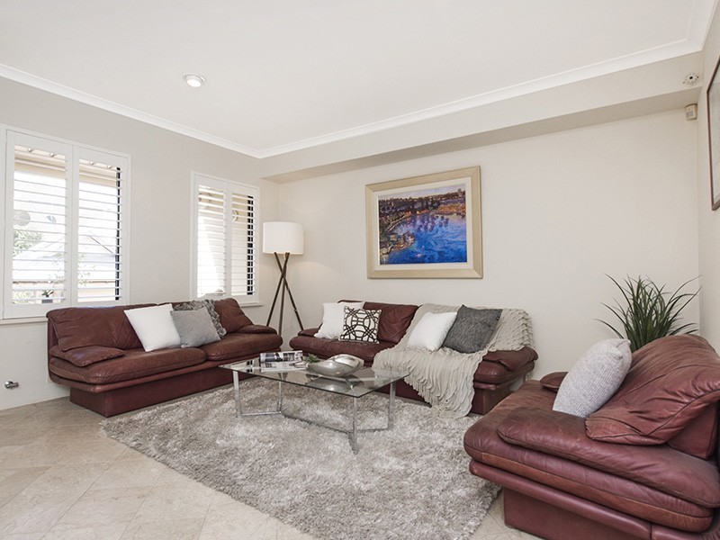 56 Henry Street, Fremantle WA 6160