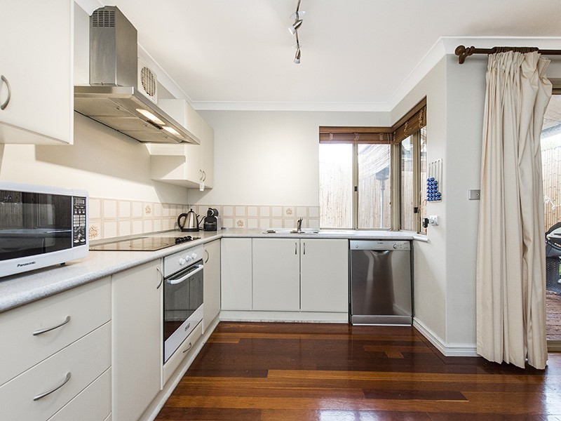 8/615 Hay Street, Jolimont WA 6014