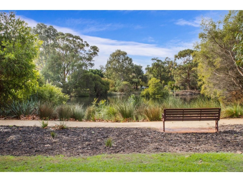 8 Peel Street, Jolimont WA 6014