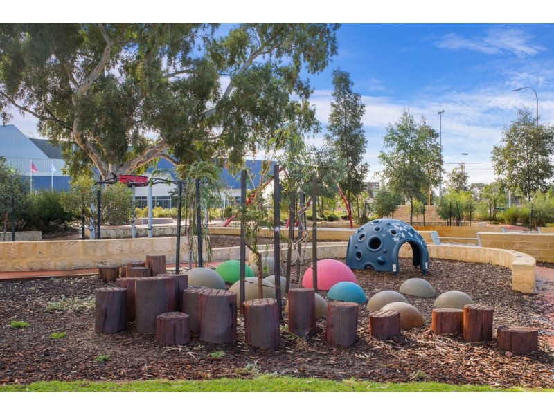 8 Peel Street, Jolimont WA 6014