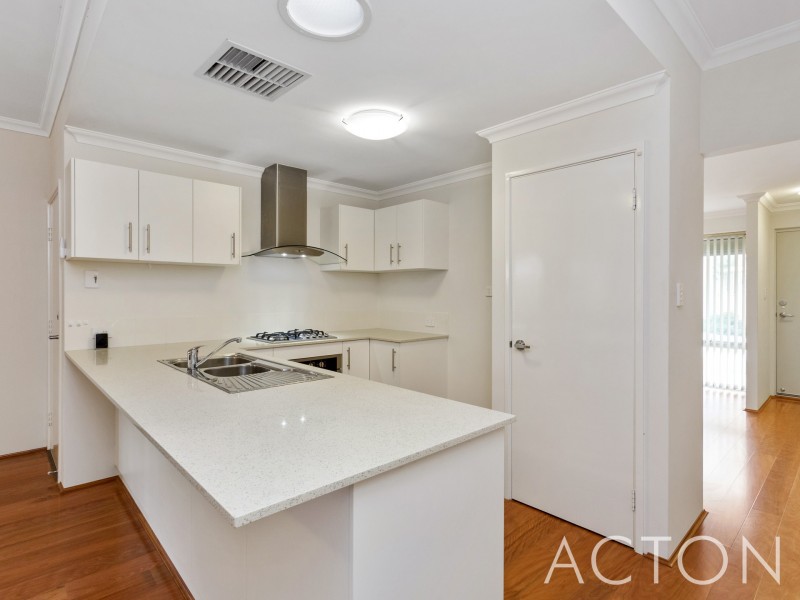 3/5 Marsh Road, Mount Richon WA 6112