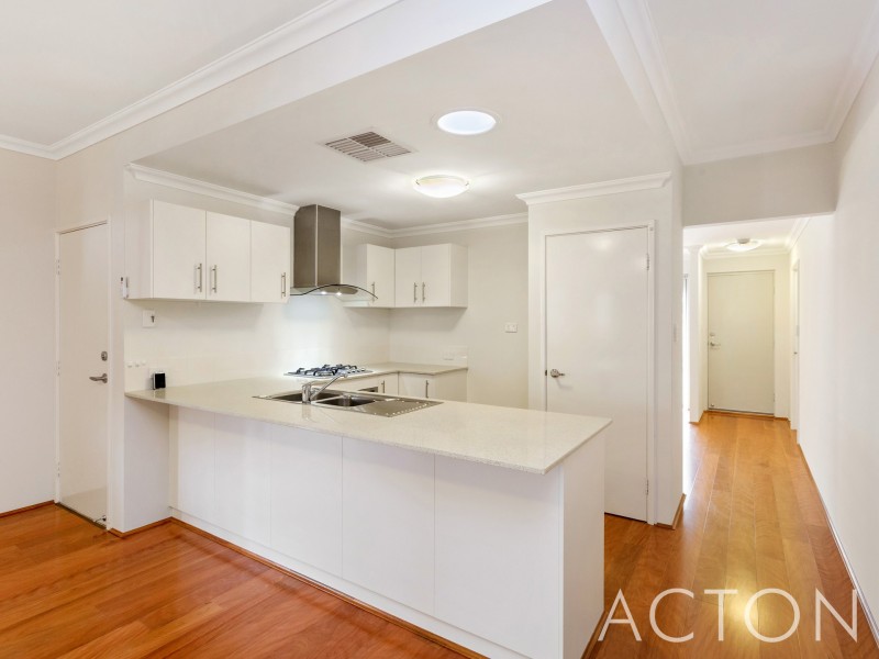 3/5 Marsh Road, Mount Richon WA 6112