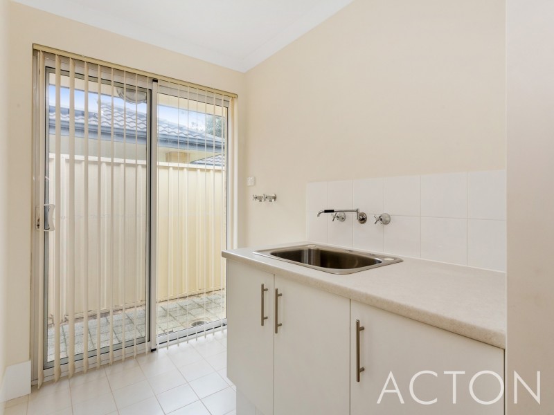 3/5 Marsh Road, Mount Richon WA 6112