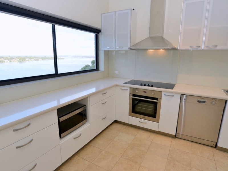 5/2 Bindaring Parade, Claremont WA 6010