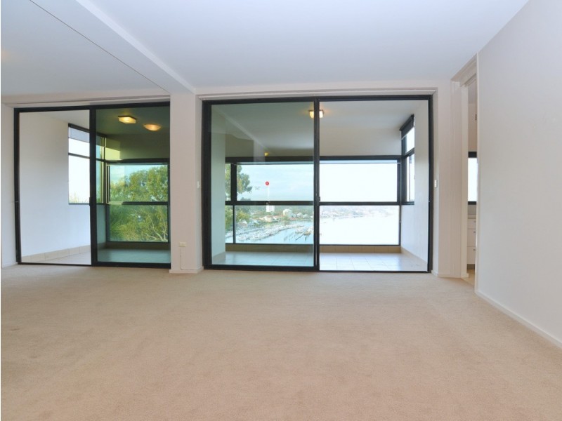 5/2 Bindaring Parade, Claremont WA 6010