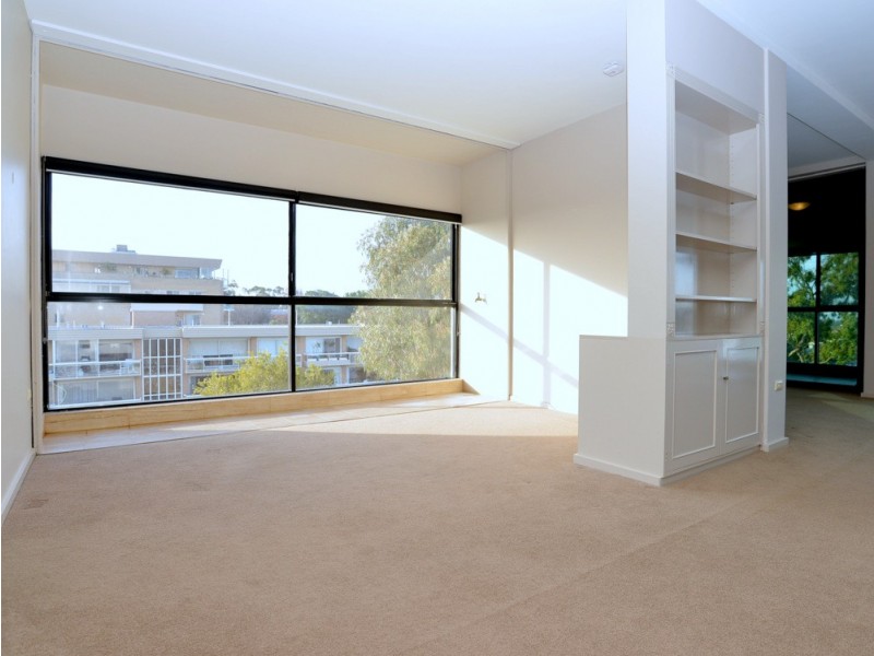 5/2 Bindaring Parade, Claremont WA 6010