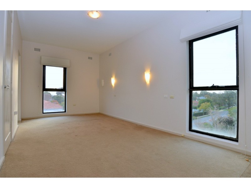 5/2 Bindaring Parade, Claremont WA 6010