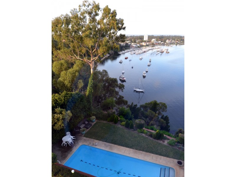 5/2 Bindaring Parade, Claremont WA 6010