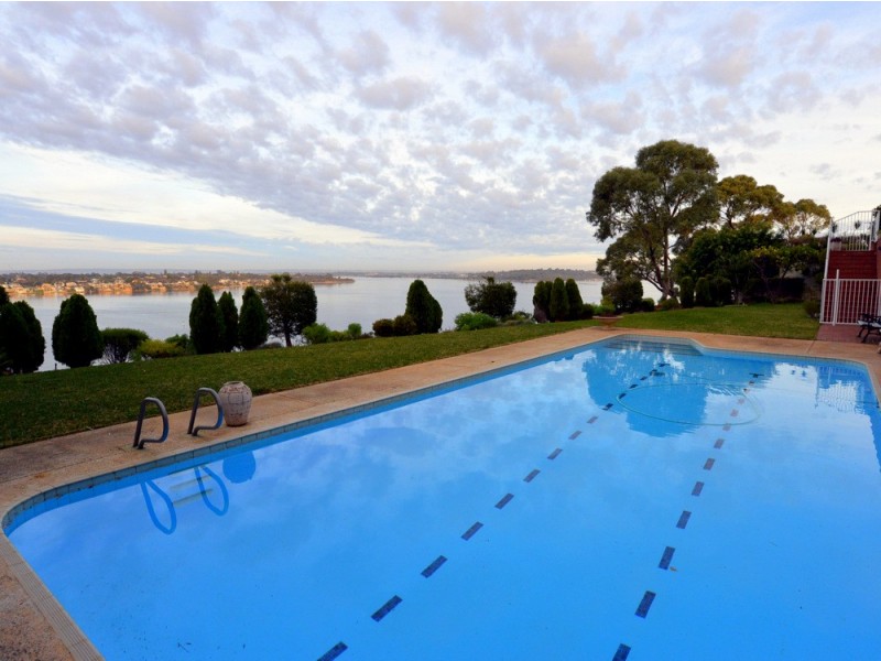 5/2 Bindaring Parade, Claremont WA 6010