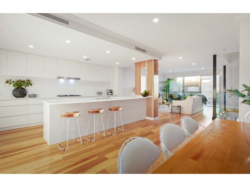 11 Destiny Lane, Floreat WA 6014