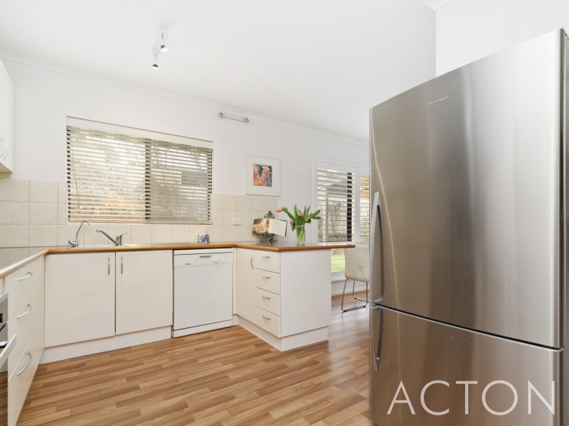 65a Devon Road, Swanbourne WA 6010