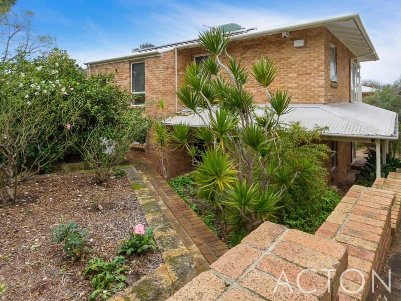 65a Devon Road, Swanbourne WA 6010