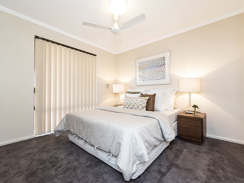 4/7 Park Street, Como WA 6152