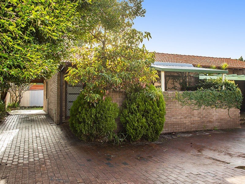 4/7 Park Street, Como WA 6152