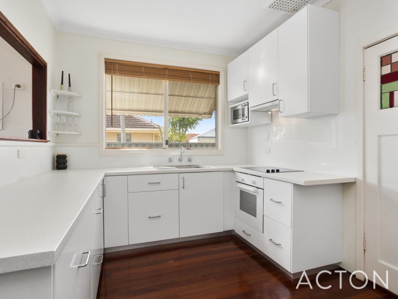 86 Broun Avenue, Embleton WA 6062