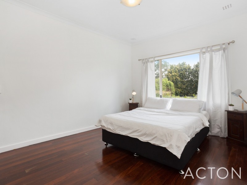 86 Broun Avenue, Embleton WA 6062