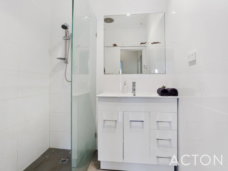 86 Broun Avenue, Embleton WA 6062