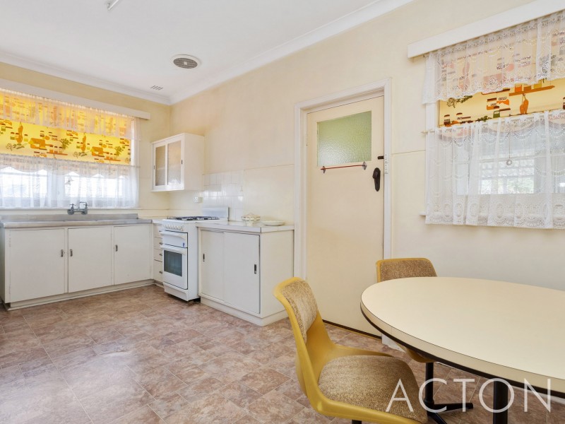 11 Arbordale Street, Floreat WA 6014
