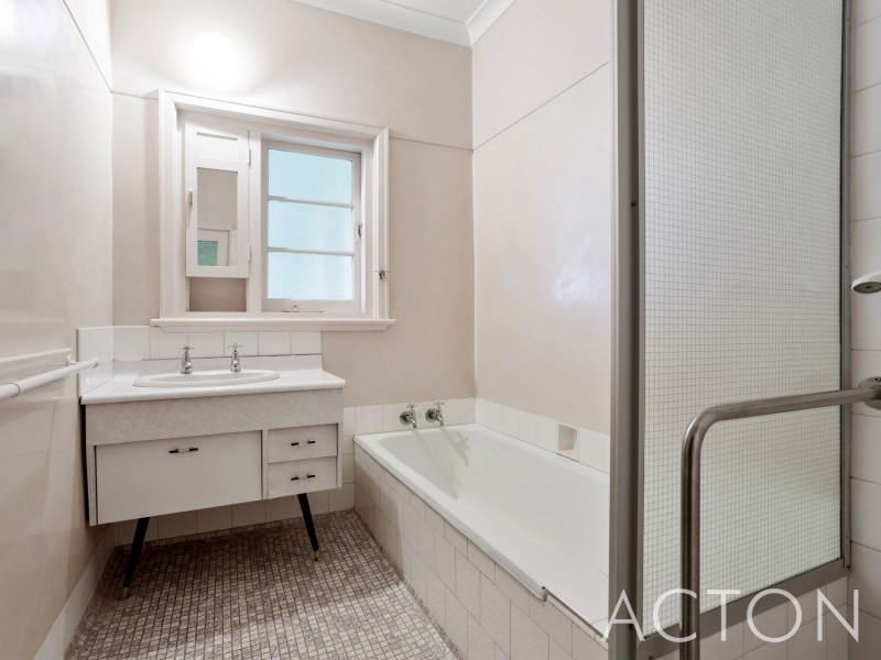 11 Arbordale Street, Floreat WA 6014