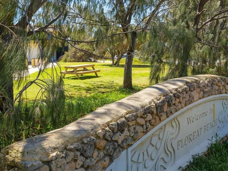 11 Arbordale Street, Floreat WA 6014