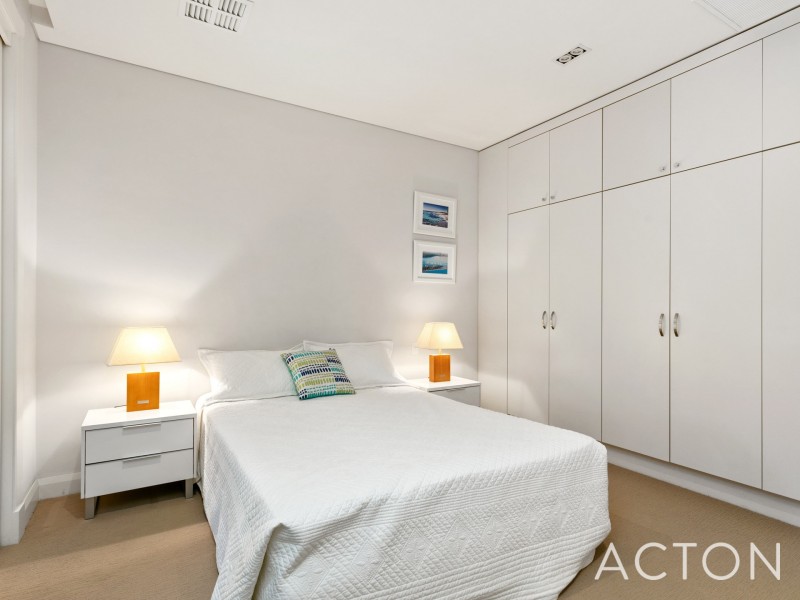 209 40 St Quentin Ave, Claremont WA 6010