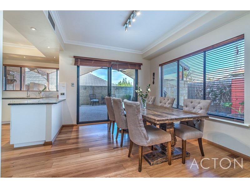 12 Lutey Road, Attadale WA 6156