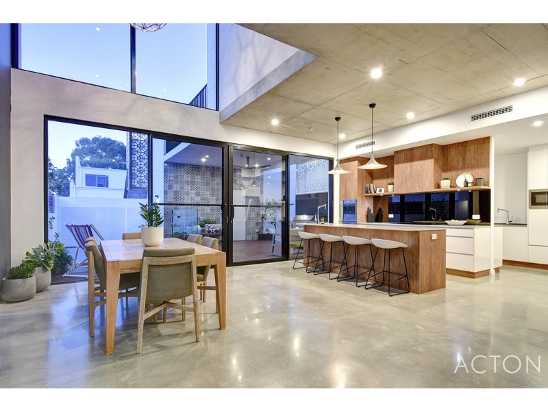 13 Tomlinson Boulevard, Floreat WA 6014