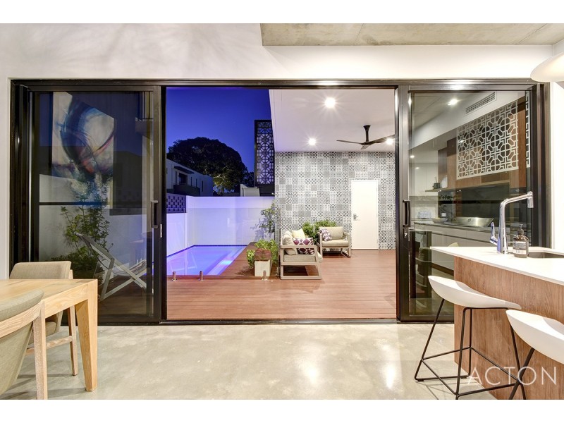 13 Tomlinson Boulevard, Floreat WA 6014