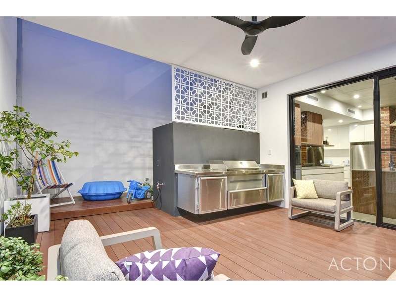 13 Tomlinson Boulevard, Floreat WA 6014