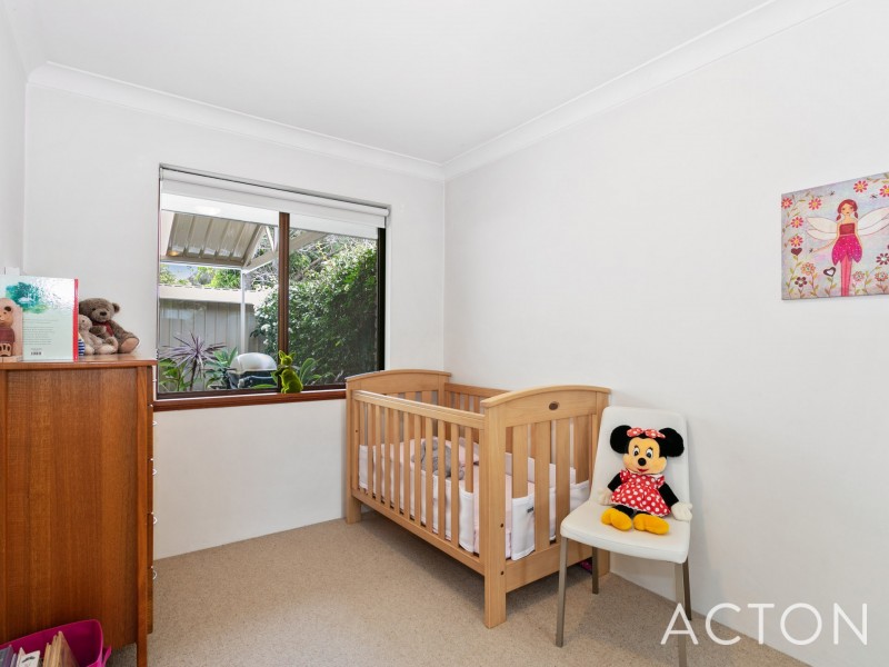 10/2 Waroonga Road, Nedlands WA 6009